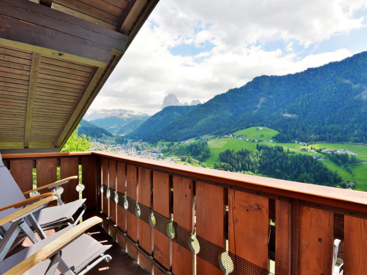 Appartement Locazione Turistica Ceza Pizaut - Ors140 à Ortisei Extérieur photo